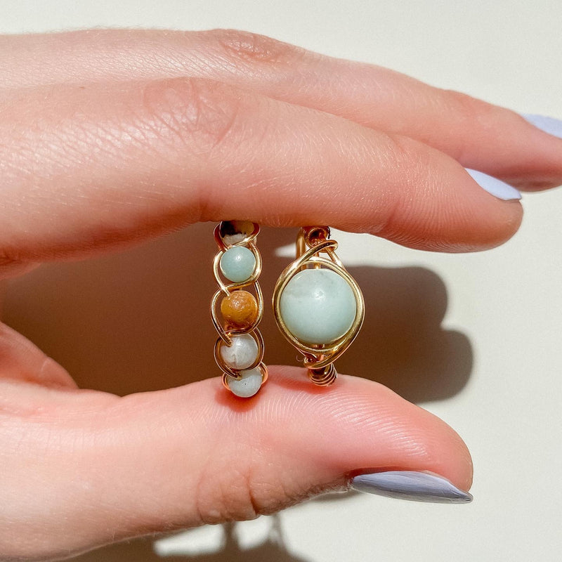Wire ring with amazonite