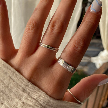 Dainty ring with various stones