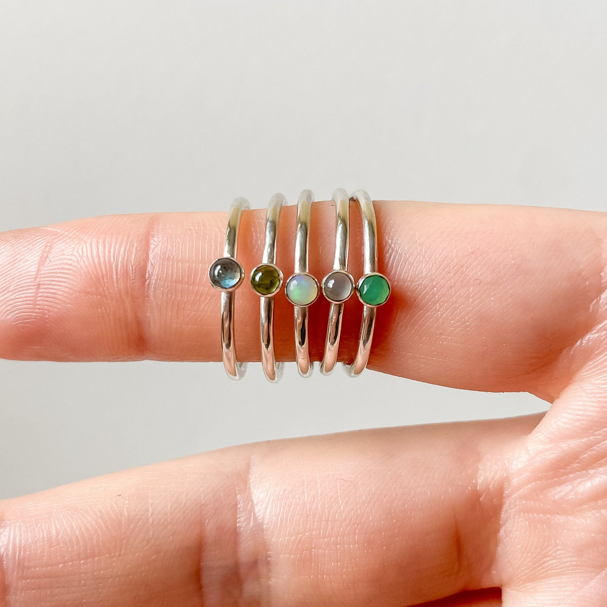 Dainty ring with various stones